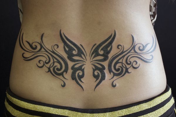 蝶,バタフライ,トライバルタトゥー/刺青デザイン画像