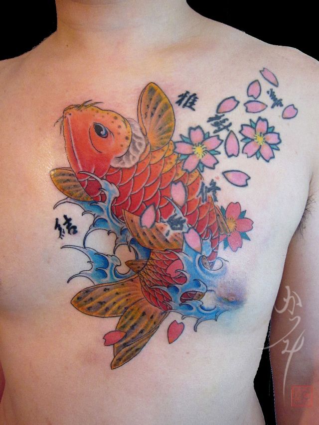 胸,男性,鯉,桜,のぼり鯉,波,カラフルタトゥー/刺青デザイン画像