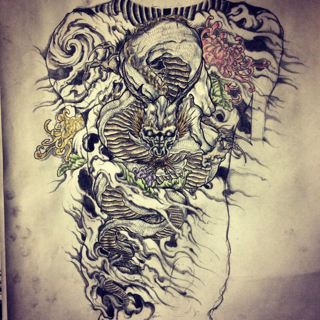 背中,フラワー,龍,菊,カラータトゥー/刺青デザイン画像