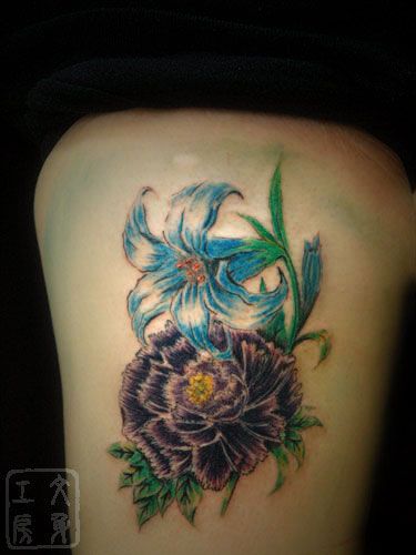 百合,牡丹,足,女性,植物,花タトゥー/刺青デザイン画像