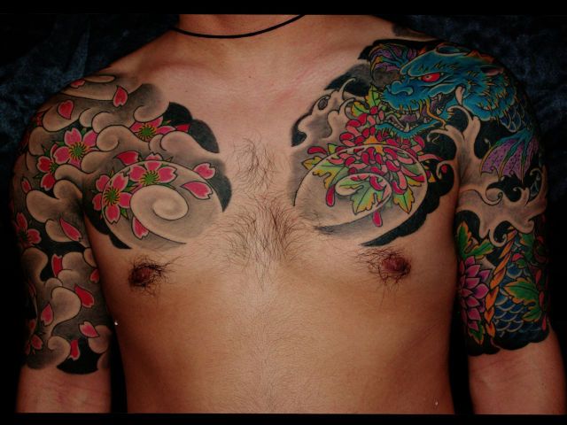 太鼓,五分袖,龍魚,牡丹,桜タトゥー/刺青デザイン画像