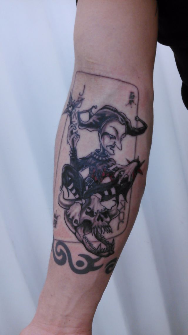 腕,ピエロ,ブラック＆グレイ,ブラック＆グレータトゥー/刺青デザイン画像