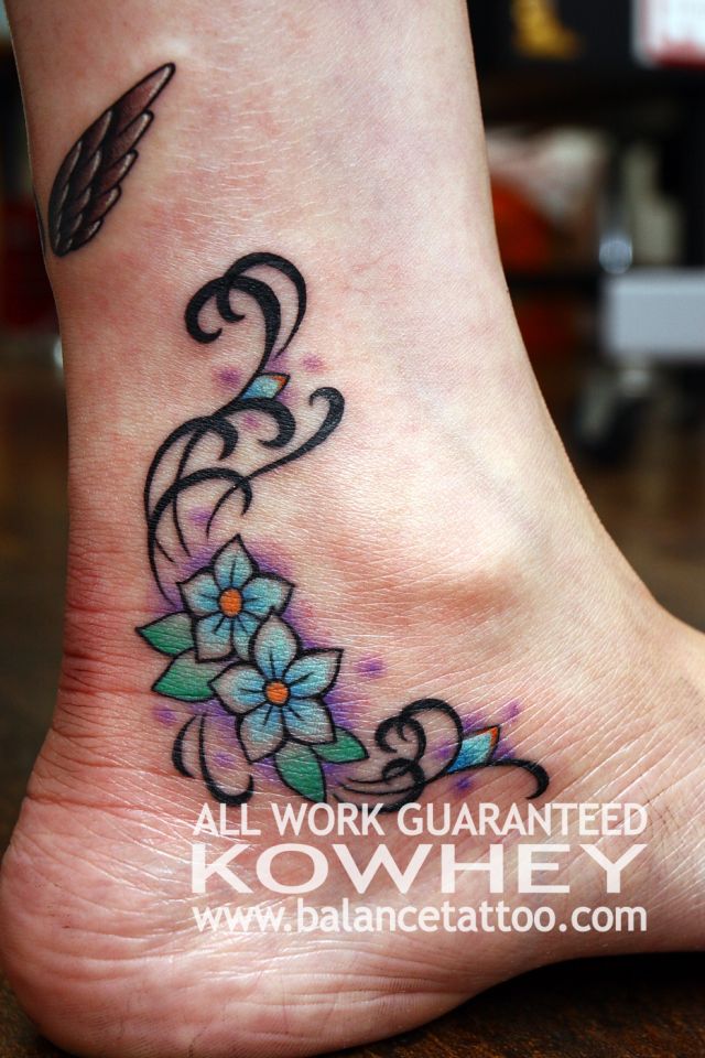 足,カラー,花,踝タトゥー/刺青デザイン画像