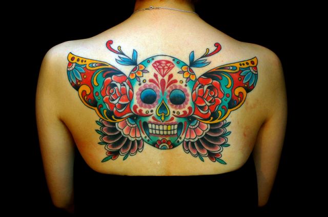 女性,背中,スカル,羽タトゥー/刺青デザイン画像