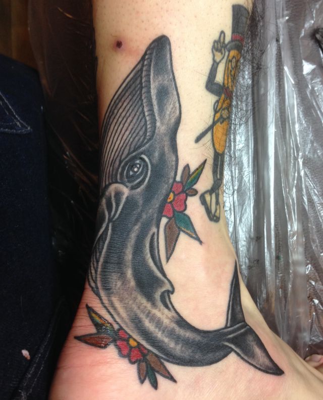 クジラ,カラー,足タトゥー/刺青デザイン画像