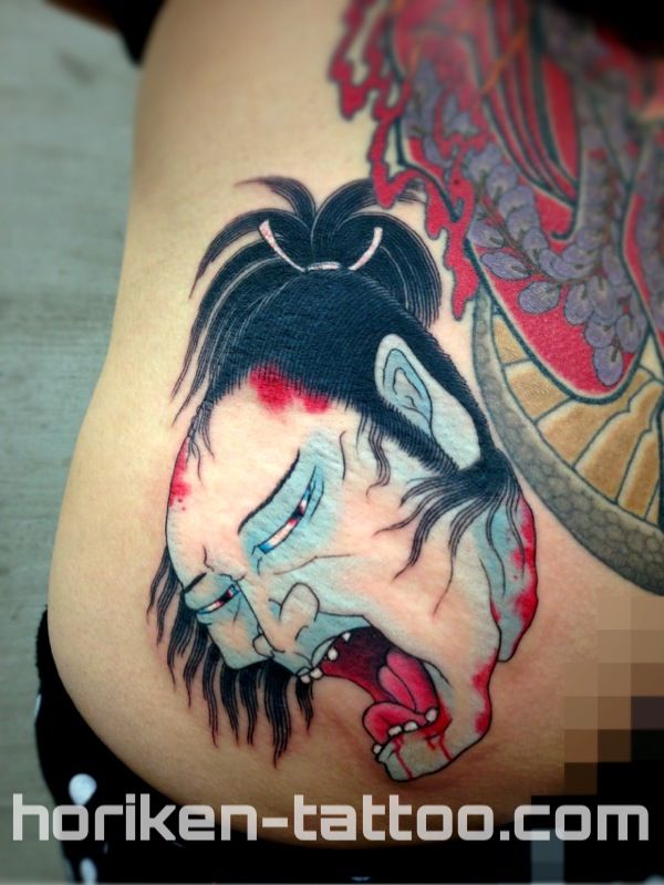 生首,カラー,血タトゥー/刺青デザイン画像