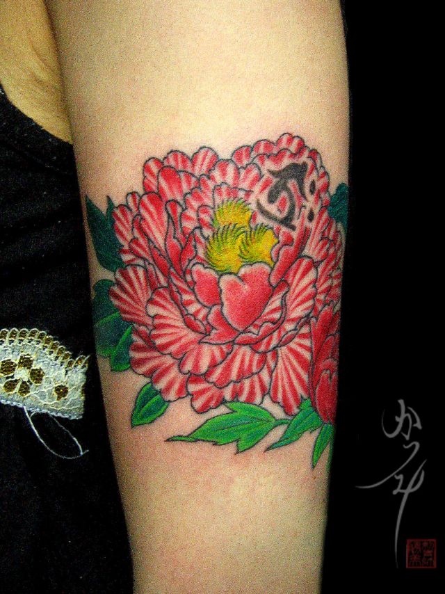 腕,女性,牡丹,カラータトゥー/刺青デザイン画像