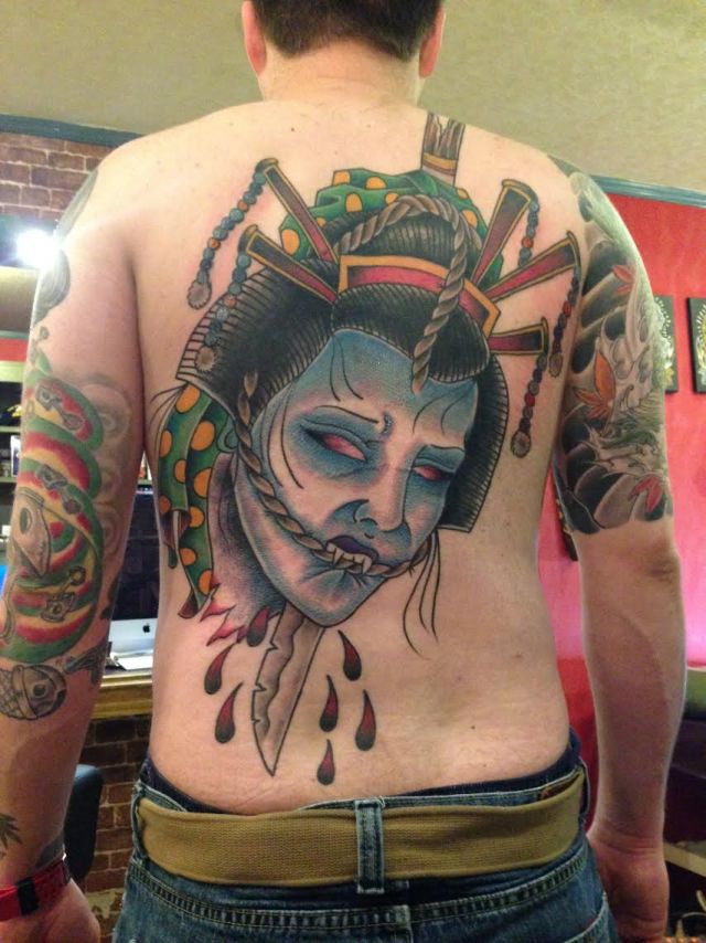 生首,カラー,背中タトゥー/刺青デザイン画像