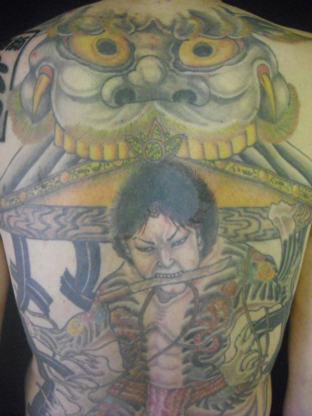 背中,抜き,女性タトゥー/刺青デザイン画像