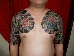 太鼓,五分袖,牡丹タトゥー/刺青デザイン画像