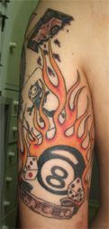 腕,炎,玉タトゥー/刺青デザイン画像