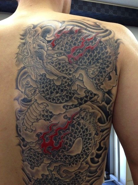背中,龍,カラータトゥー/刺青デザイン画像