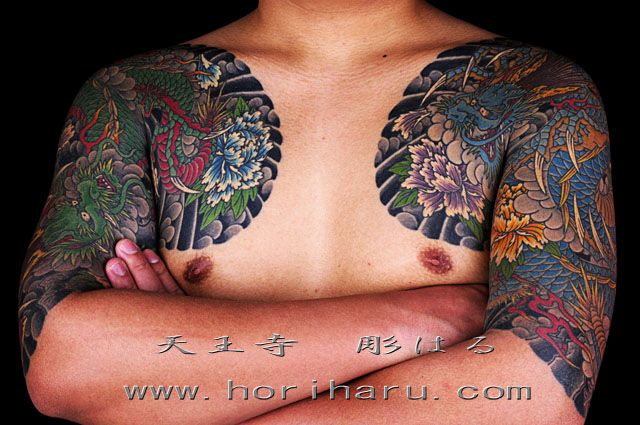 腕,二の腕,男性,龍,牡丹,額,五分袖,胸,カラータトゥー/刺青デザイン画像