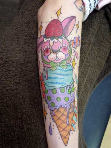 うさぎ,アイスクリーム,女性,腕タトゥー/刺青デザイン画像