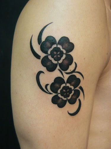 腕,花タトゥー/刺青デザイン画像