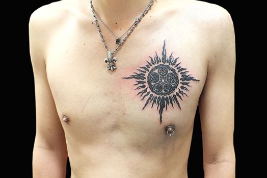 肩,太陽,トライバル,トライバルタトゥータトゥー/刺青デザイン画像