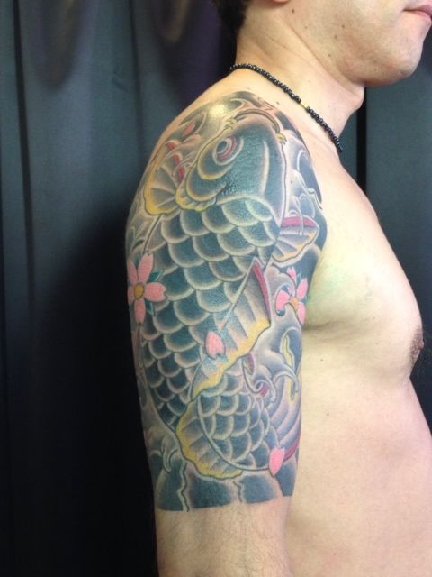 腕,鯉,桜,カラータトゥー/刺青デザイン画像
