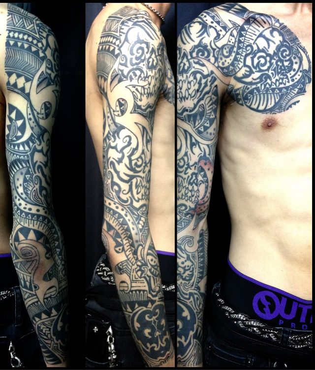 腕,トライバル,十分袖タトゥー/刺青デザイン画像