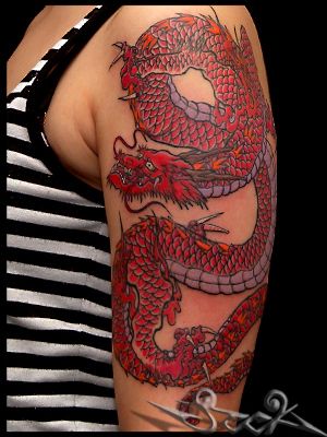 腕,女性,二の腕,龍,額,五分袖,カラー,カラフルタトゥー/刺青デザイン画像