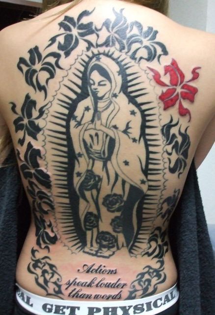 女性,背中,抜き,人物,花,文字タトゥー/刺青デザイン画像
