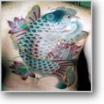 背中,抜き,鯉,百合,植物,花タトゥー/刺青デザイン画像