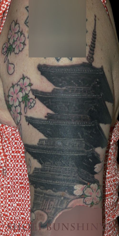 腕,桜,五重塔タトゥー/刺青デザイン画像
