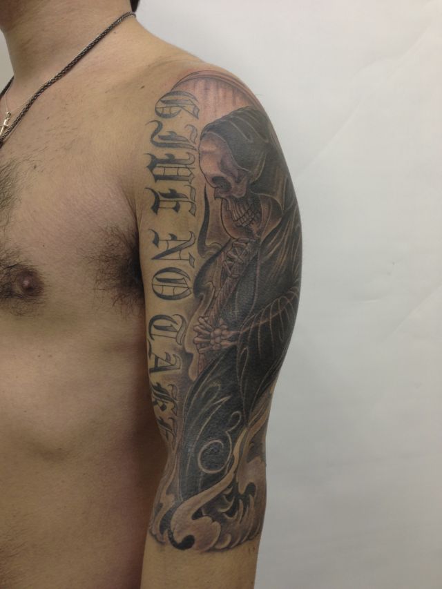 腕,五分袖,文字,スカル,死神,ブラック＆グレイタトゥー/刺青デザイン画像