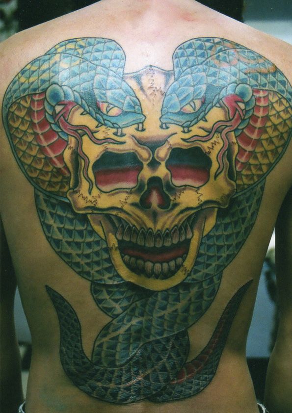 背中,スカル,蛇タトゥー/刺青デザイン画像