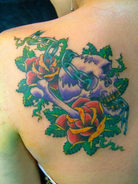 肩,スカル,薔薇,花タトゥー/刺青デザイン画像