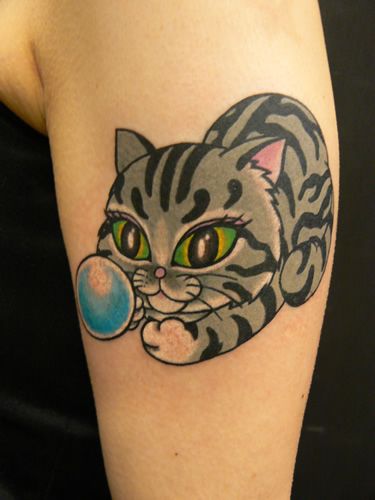女性,腕,猫タトゥー/刺青デザイン画像