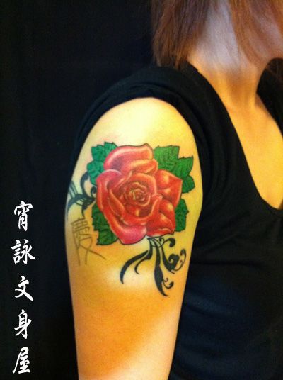 肩,バラ,薔薇,花,漢字,花タトゥー/刺青デザイン画像