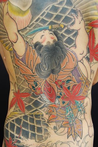 背中,抜き,人物,鯉,紅葉タトゥー/刺青デザイン画像