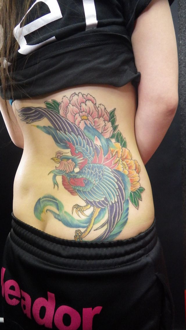 腰,鳳凰,カラー,カラフルタトゥー/刺青デザイン画像