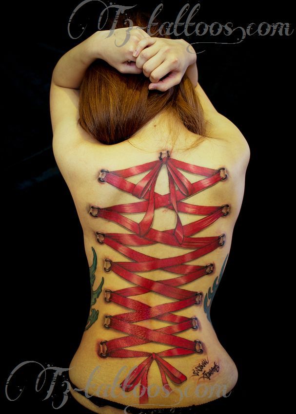 背中,リボン,カラー,女性タトゥー/刺青デザイン画像