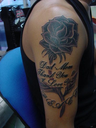 肩,薔薇,ブラック＆グレータトゥー/刺青デザイン画像