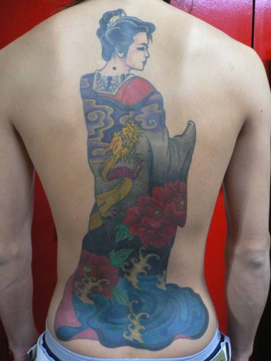 背中,カラータトゥー/刺青デザイン画像