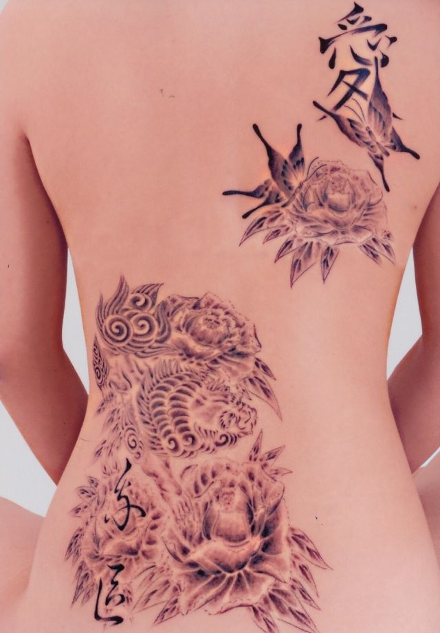 蝶,牡丹,ブラック＆グレータトゥー/刺青デザイン画像