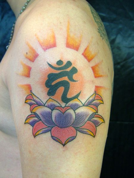 肩,蓮,梵字,花タトゥー/刺青デザイン画像