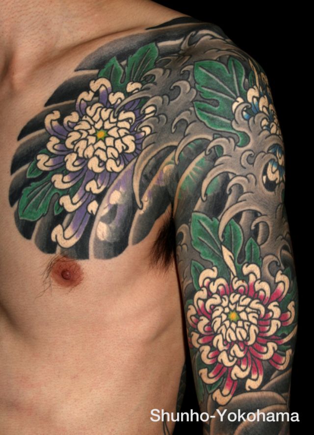 腕,胸,二の腕,フラワー,額,菊,五分袖,カラータトゥー/刺青デザイン画像