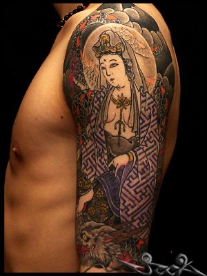 腕,二の腕,男性,額,五分袖,神仏,カラー,カラフルタトゥー/刺青デザイン画像