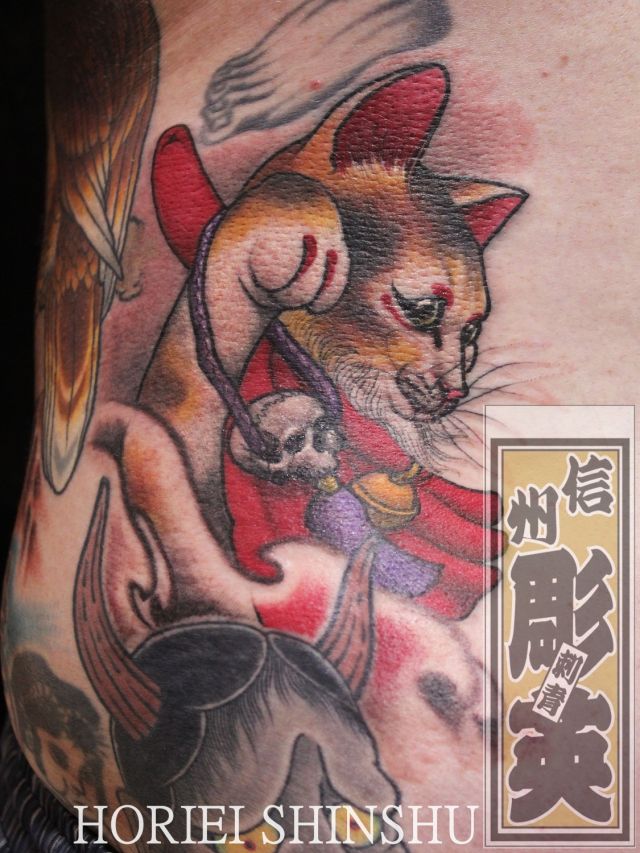 背中,招き猫,カラータトゥー/刺青デザイン画像